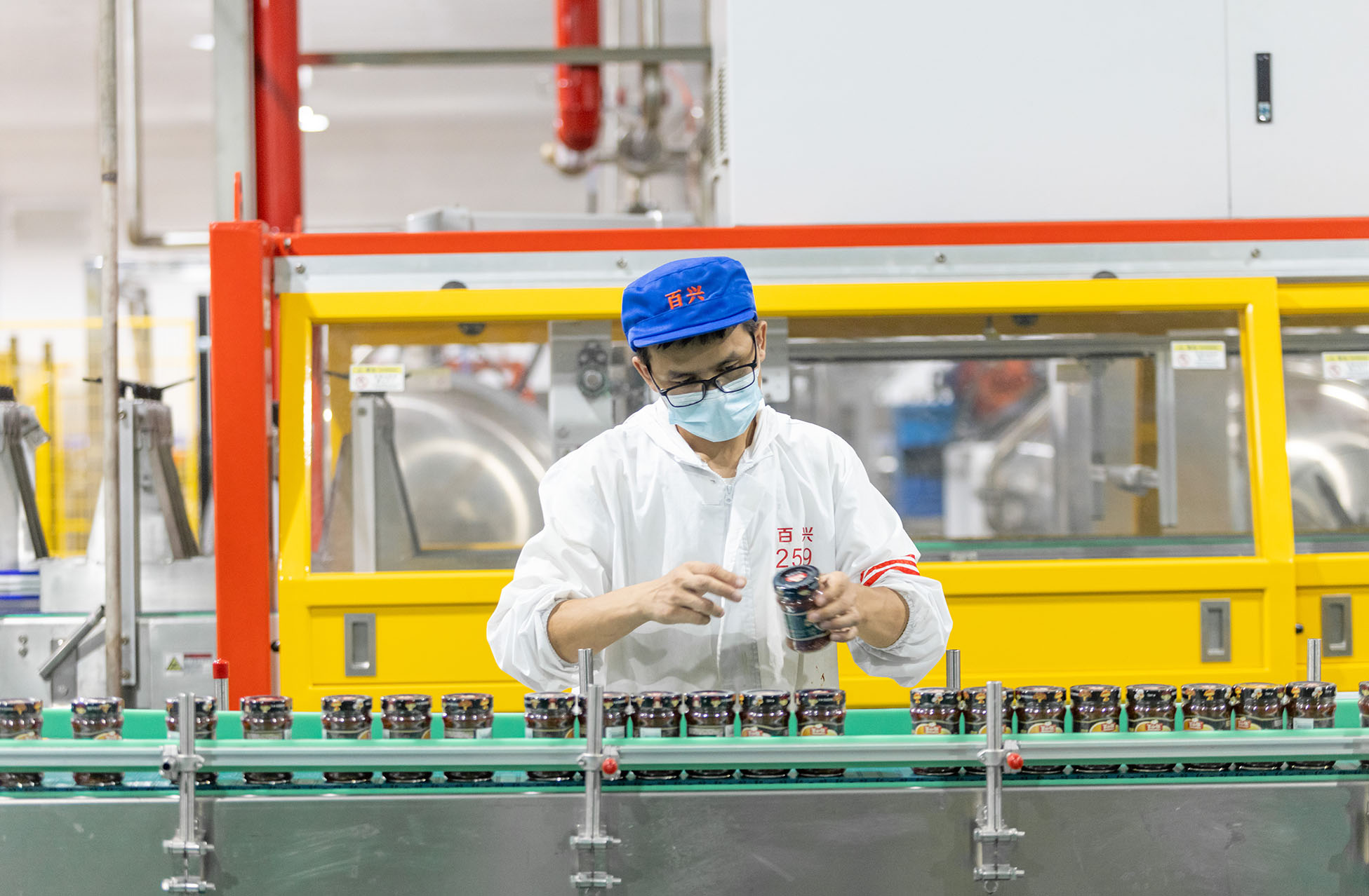 mushroom sauce processing.jpg